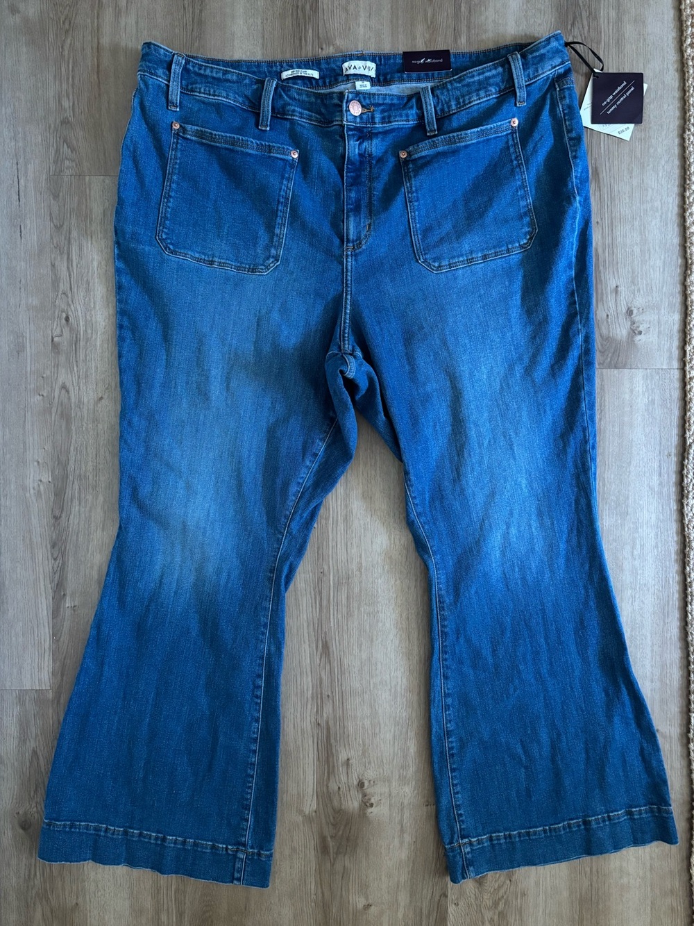 Ava & Viv Jean Women’s 26 High Rise Flare Medium Blue Stretch Denim